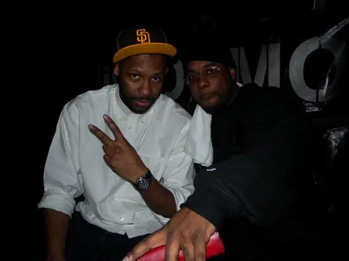 Photo 3 de Clubbing & Bar Tausend (2010) – Personnes