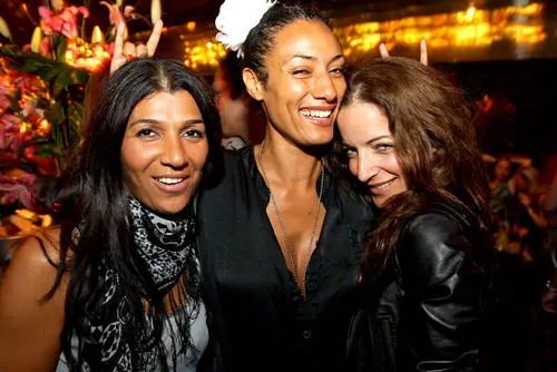 Photo 10 de Clubbing & Bar Tausend (2010)