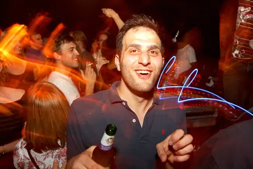 Photo 11 de Clubbing & Bar Tausend (2010) – Personnes
