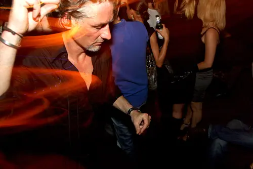 Photo 12 de Clubbing & Bar Tausend (2010) – Personnes