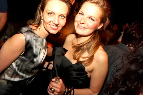 Photo 24 de Clubbing & Bar Tausend (2010) – Personnes