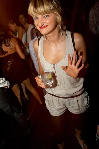 Photo 30 de Clubbing & Bar Tausend (2010) – Personnes
