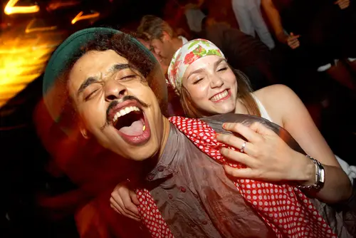 Photo 44 de Clubbing & Bar Tausend (2010) – Personnes