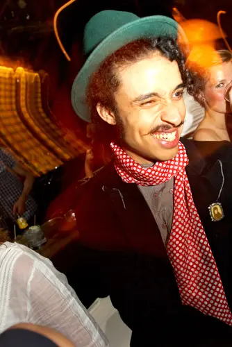 Photo 46 de Clubbing & Bar Tausend (2010) – Personnes