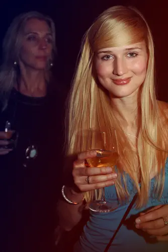 Photo 52 de Clubbing & Bar Tausend (2010) – Personnes