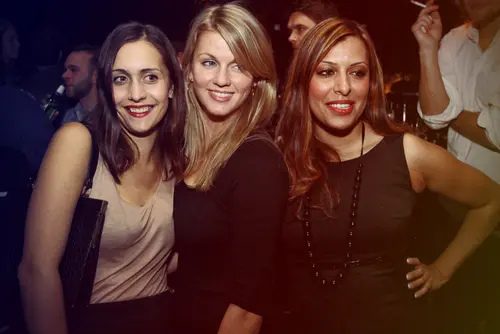 Photo 80 de Clubbing & Bar Tausend (2010) – Personnes