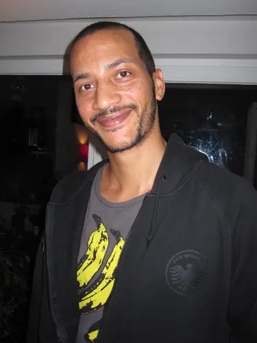 Photo 50 de À la maison (2008–2010)