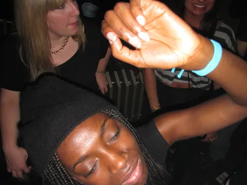 Photo 96 de Clubbing & Bar Tausend (2010) – Personnes