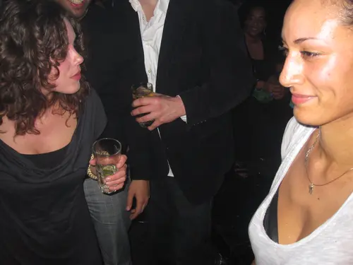 Photo 43 de Clubbing & Bar Tausend (2010)