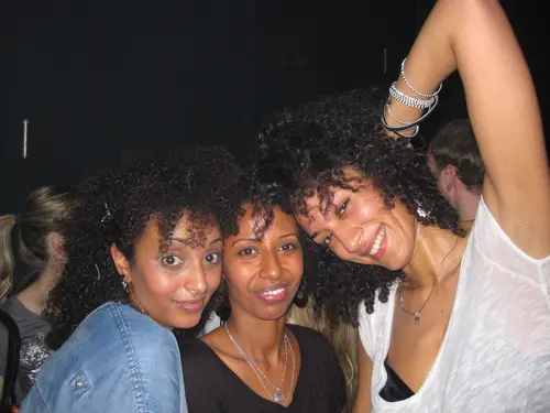 Photo 44 de Clubbing & Bar Tausend (2010)