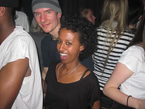 Photo 100 de Clubbing & Bar Tausend (2010) – Personnes