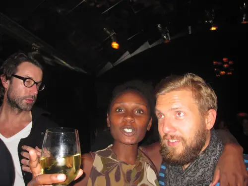 Photo 107 de Clubbing & Bar Tausend (2010) – Personnes