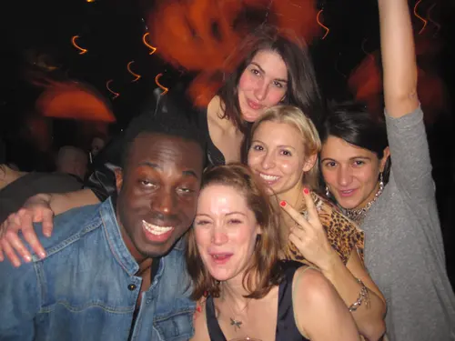 Photo 137 de Clubbing & Bar Tausend (2010) – Personnes