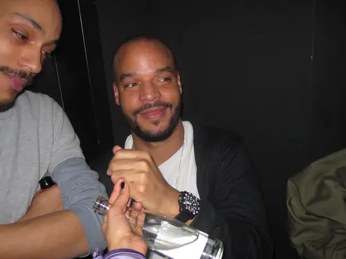 Photo 156 de Clubbing & Bar Tausend (2010) – Personnes