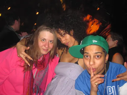 Photo 74 de Clubbing & Bar Tausend (2010)