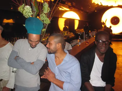 Photo 158 de Clubbing & Bar Tausend (2010) – Personnes