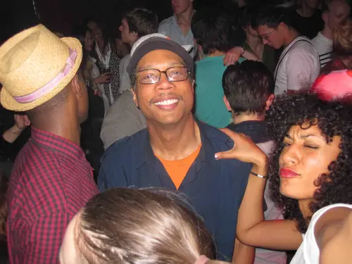 Photo 84 de Clubbing & Bar Tausend (2010)