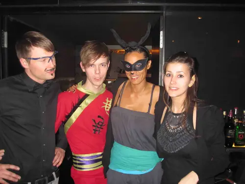 Photo 91 de Clubbing & Bar Tausend (2010)