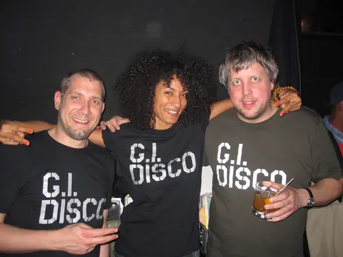 Photo 119 de Clubbing & Bar Tausend (2010)