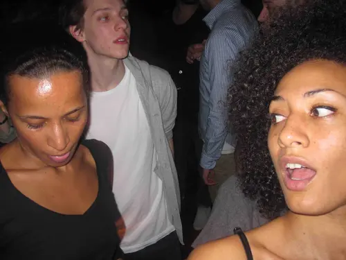 Photo 146 de Clubbing & Bar Tausend (2010)